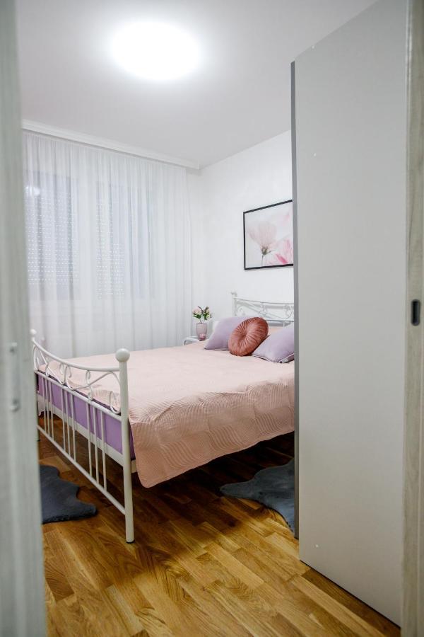 Tik Tak Apartman Subotica Exterior foto